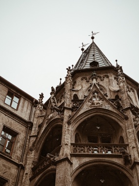 百年沧桑欧式古建筑图片